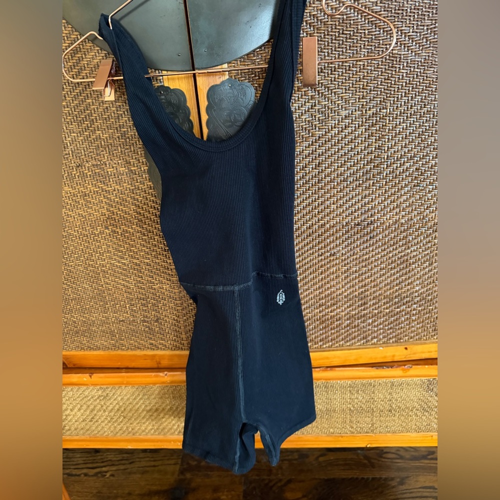 Free Movement by Free People black ribbed short suit, size XS